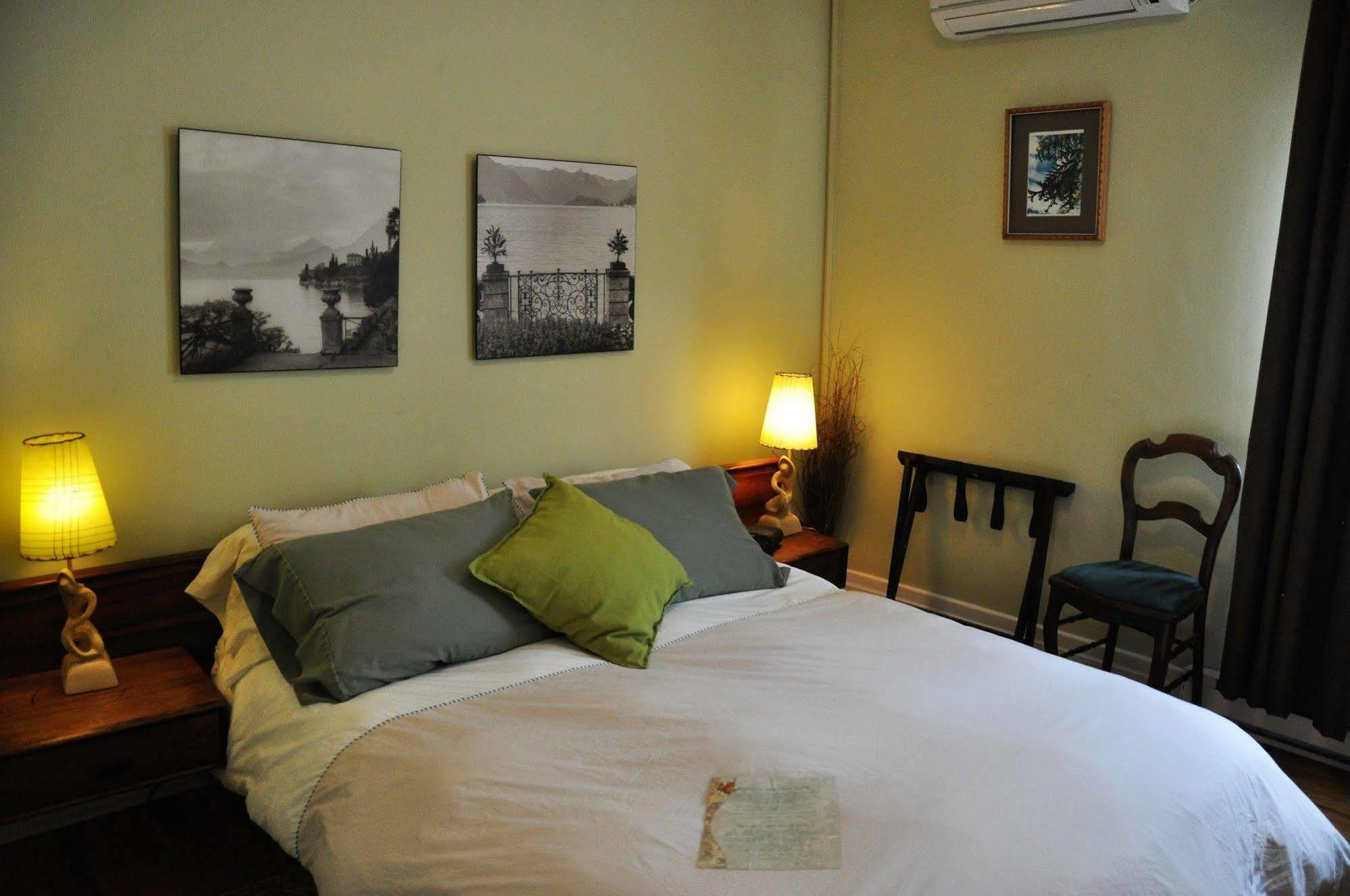 Maison Des Jardins B & B Montréal Eksteriør billede