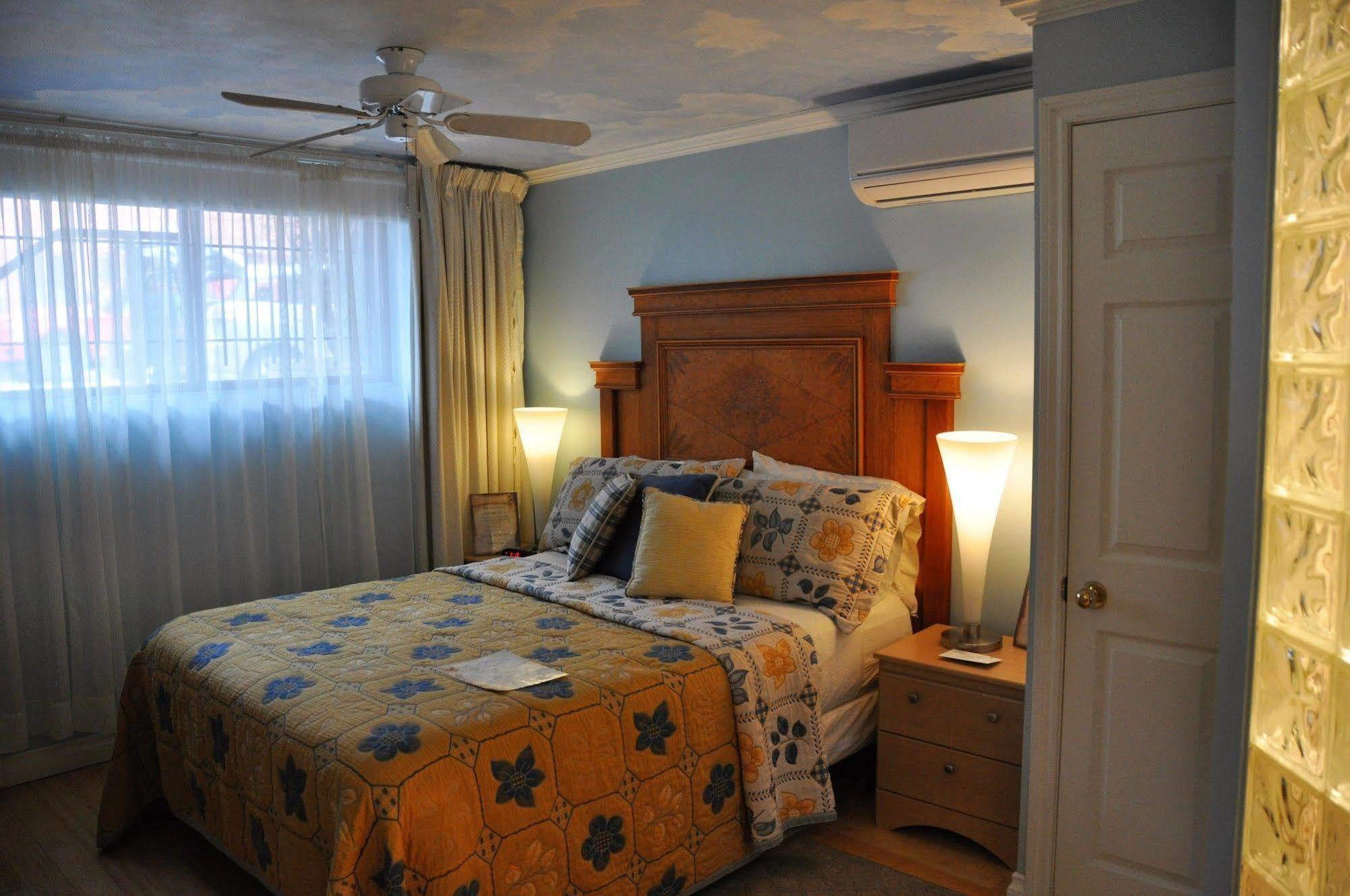 Maison Des Jardins B & B Montréal Eksteriør billede