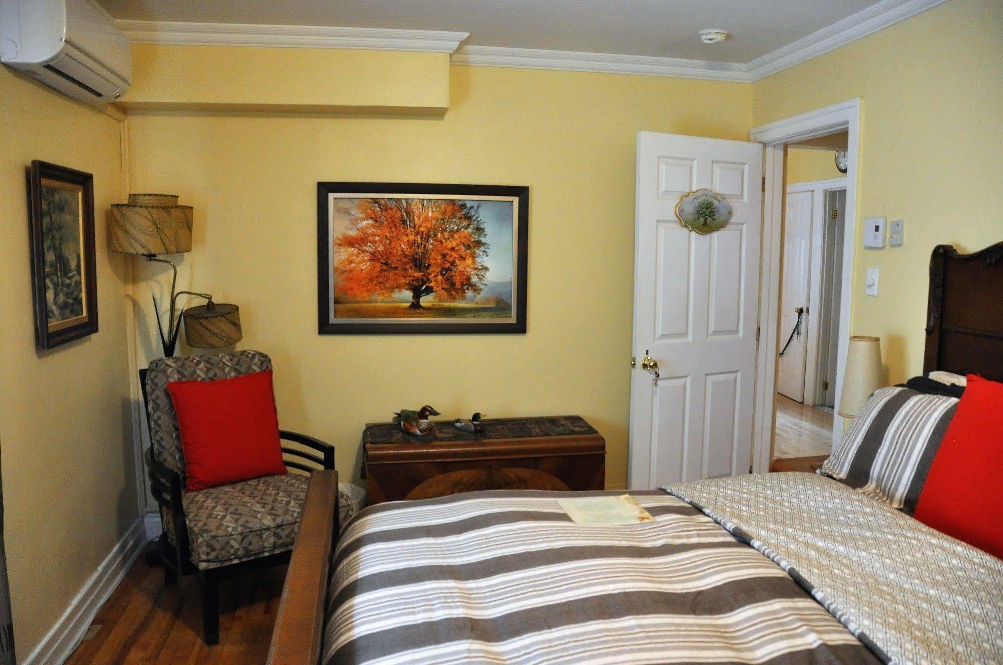Maison Des Jardins B & B Montréal Eksteriør billede