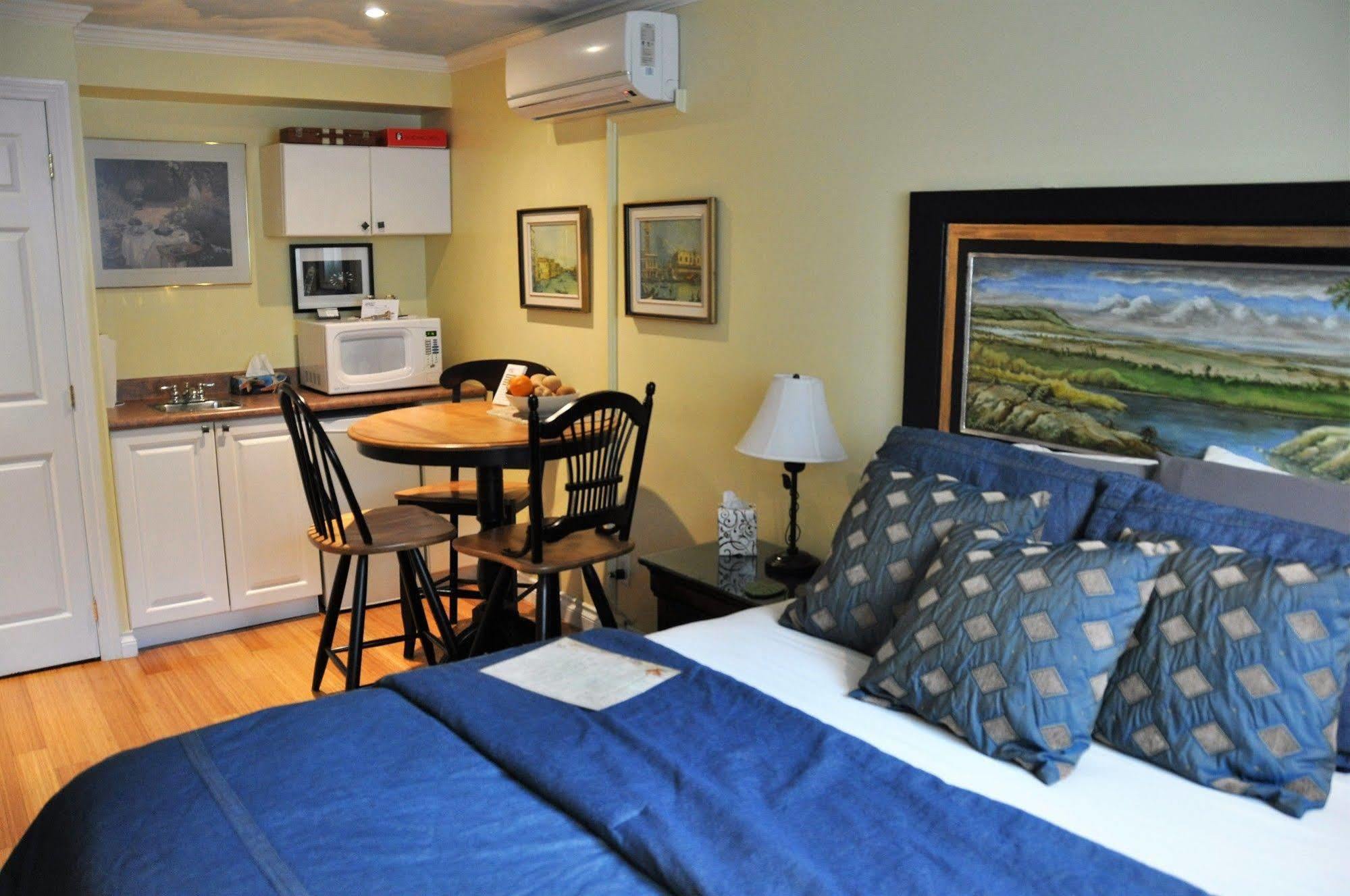 Maison Des Jardins B & B Montréal Eksteriør billede